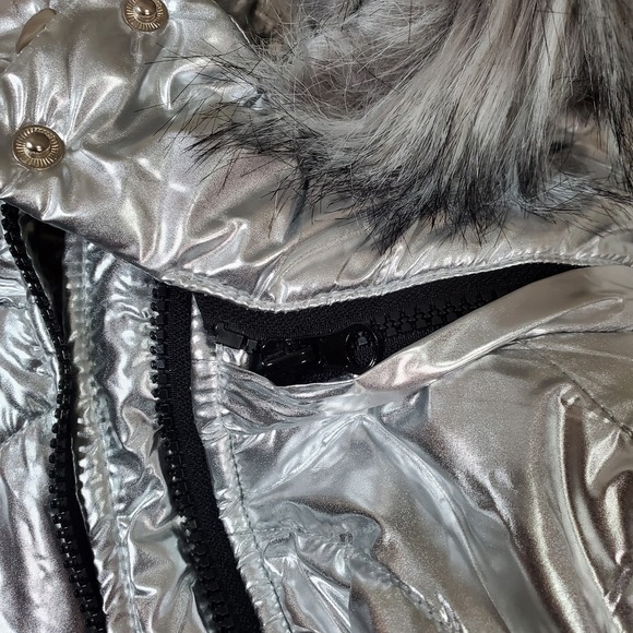 Women's Puffer Waterproof Snow Suit Faux Fur Hood Hood Size M NWOT Zip Legs Belt - Picture 9 of 9